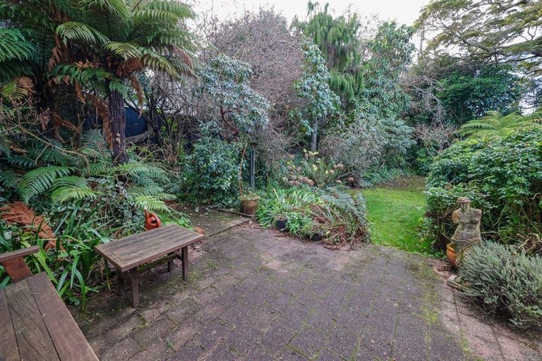 Photo of property in 20 Melrose Street, Roslyn, Dunedin, 9010