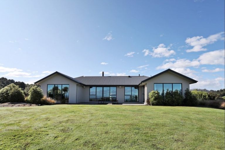 Photo of property in Peak Rock, 141a Poynter Road, Tussock Creek, Winton, 9781