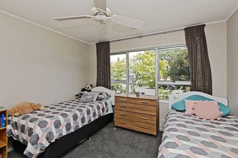 Photo of property in 22 Mckeefry Avenue, Greenmeadows, Napier, 4112