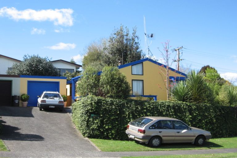 Photo of property in 2 Forrester Drive, Welcome Bay, Tauranga, 3112