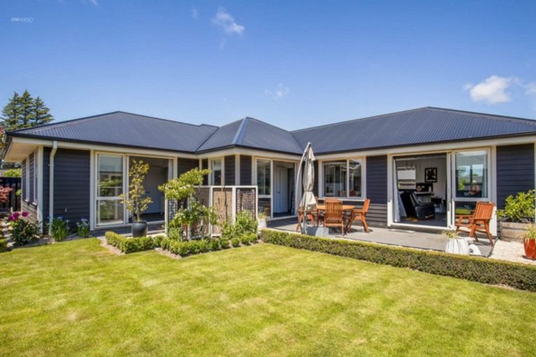 Photo of property in 8 Hampstead Close, Rangiora, 7400