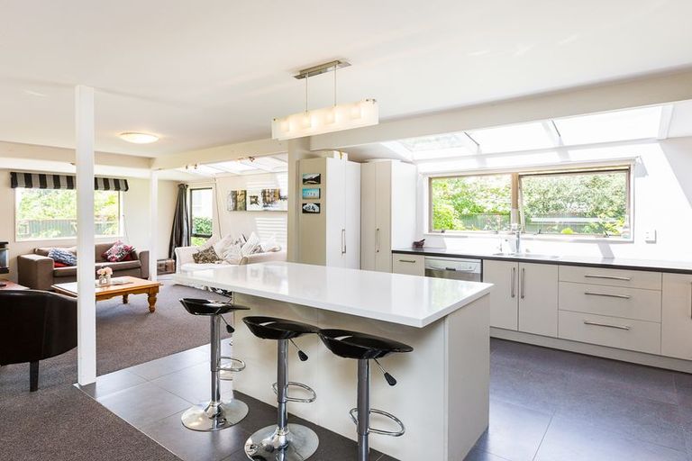 Photo of property in 570 Featherston Street, Roslyn, Palmerston North, 4414