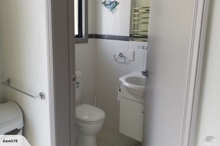 Photo of property in 8 Parkview Rise, Kensington, Whangarei, 0112