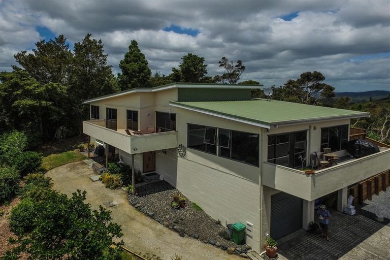 Photo of property in 2 Arabella Road, Opua, 0200
