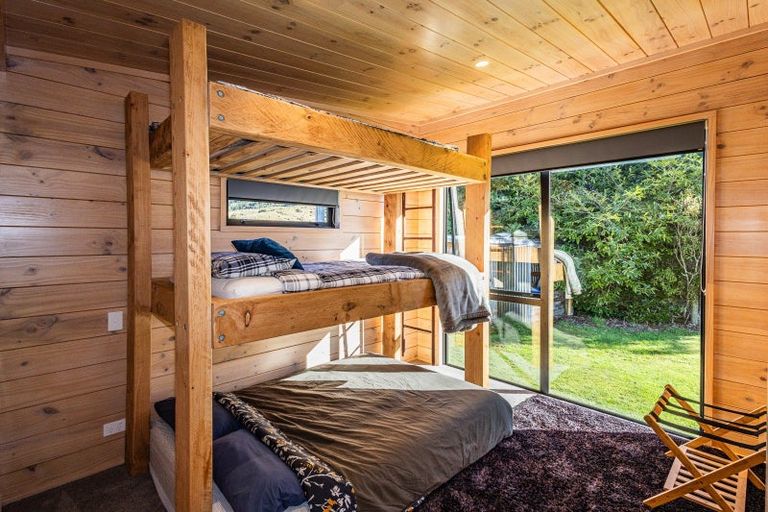 Photo of property in 18 Kaitieke Road, Raurimu, Owhango, 3990