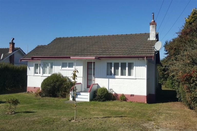 Photo of property in 5 Moorhouse Street, Waimate, 7924