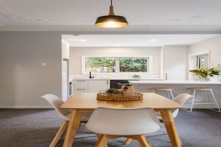 Photo of property in 198 Elgin Road, Balaclava, Dunedin, 9011