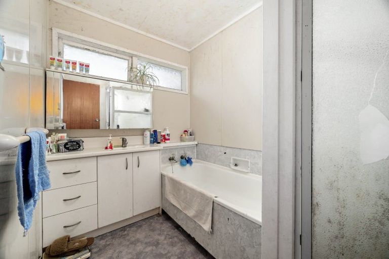 Photo of property in 22 Porikapa Road, Owhata, Rotorua, 3010