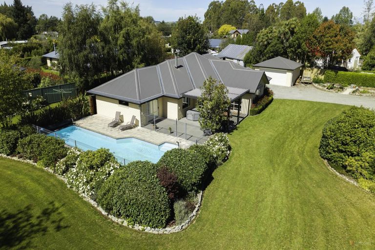 Photo of property in 594 Woodbury Road, Woodbury, Geraldine, 7991