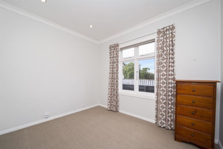 Photo of property in 30 Puriri Street, Hawera, 4610