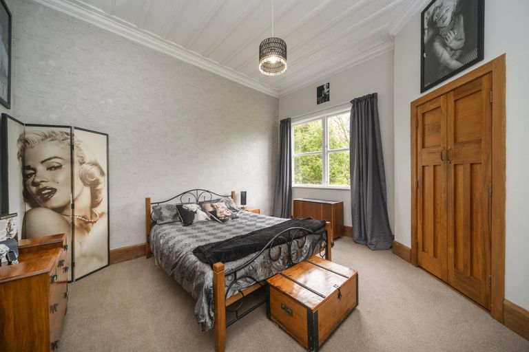 Photo of property in 803 Roberts Line, Bunnythorpe, Palmerston North, 4478