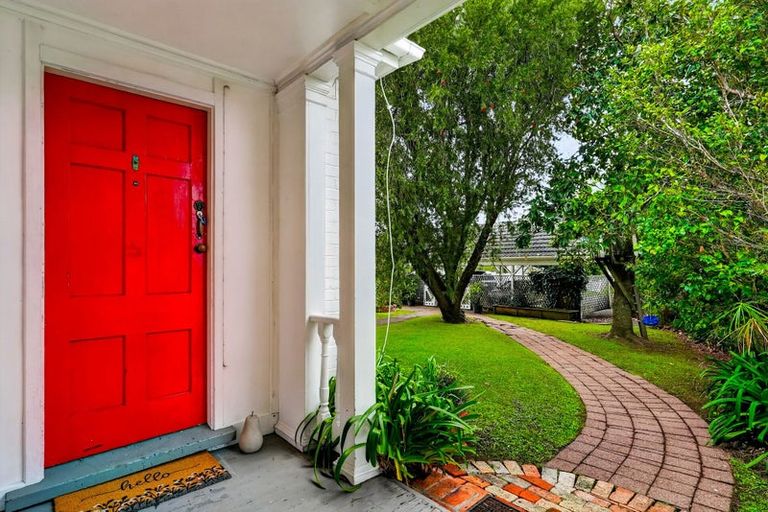 Photo of property in 5/56 Beresford Street, Bayswater, Auckland, 0622