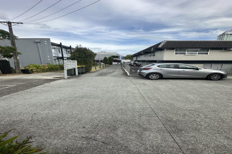 Photo of property in 3/15a Anzac Street, Takapuna, Auckland, 0622