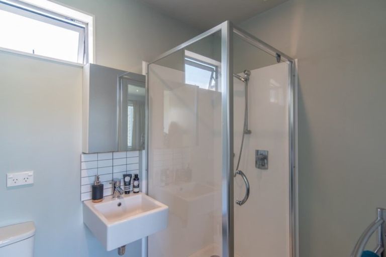 Photo of property in 2/46 Bracken Road, Paparangi, Wellington, 6037