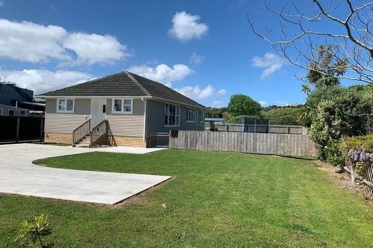 Photo of property in 16 Bassett Street, Dargaville, 0310