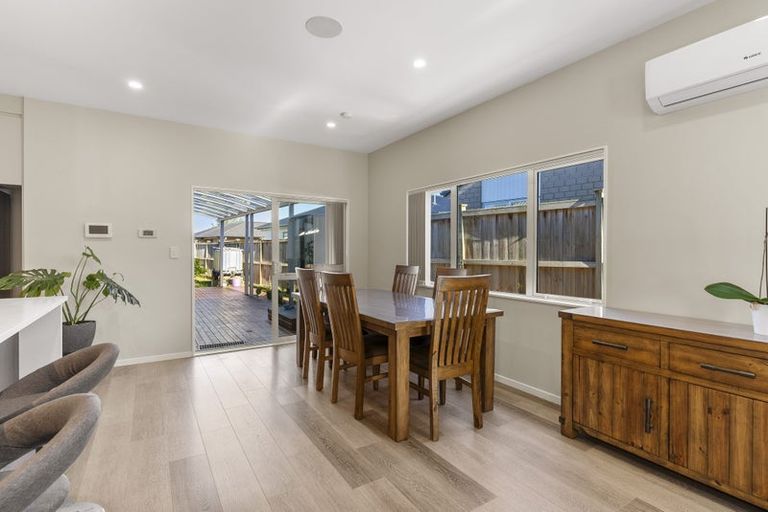 Photo of property in 24 Holcroft Street, Papakura, 2110