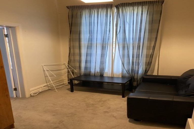 Photo of property in One Royal Tce, 1 Royal Terrace, Dunedin Central, Dunedin, 9016