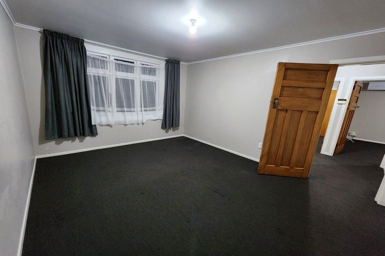 Photo of property in 8 Heretaunga Street, Petone, Lower Hutt, 5012