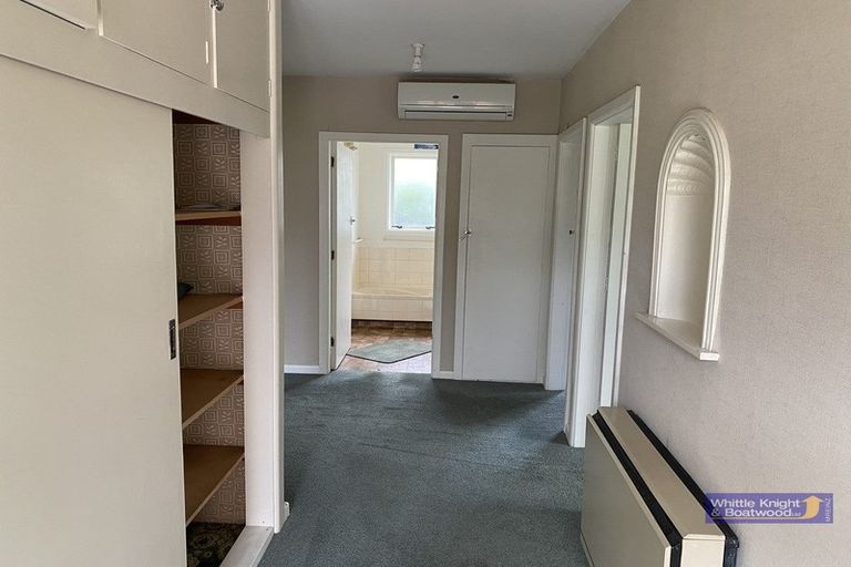 Photo of property in 12 Hanrahan Street, Upper Riccarton, Christchurch, 8041