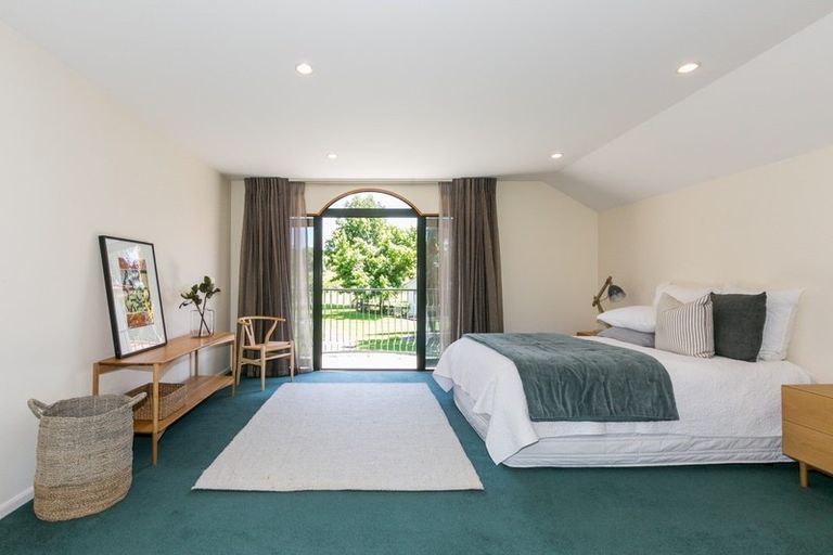 Photo of property in 92 Ellis Wallace Road, Eskdale, Napier, 4182