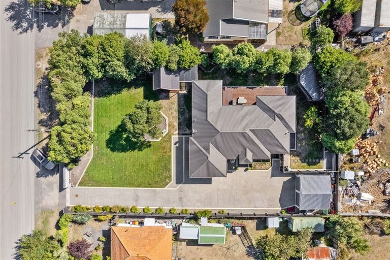 Photo of property in 43 Heyders Road, Spencerville, Christchurch, 8083