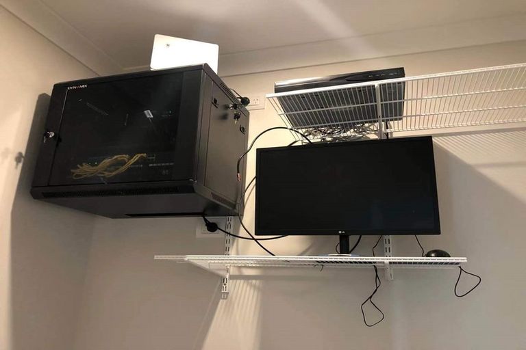 Photo of property in 11 Dulverton Rise, Flagstaff, Hamilton, 3210