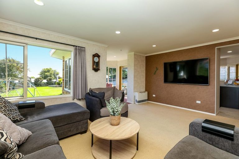 Photo of property in 19b Shelter Grove, Frankleigh Park, New Plymouth, 4310
