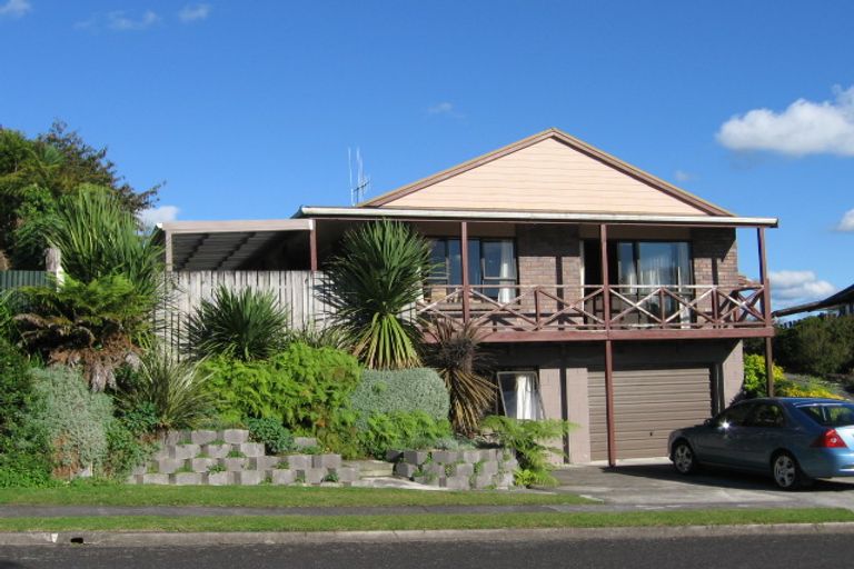 Photo of property in 10 Montgomery Crescent, Putaruru, 3411