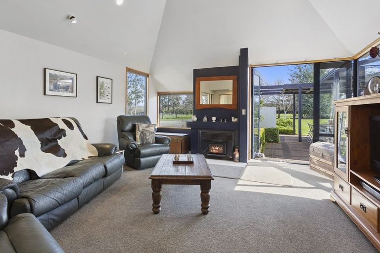 Photo of property in 180 Deans Road, Darfield, 7571