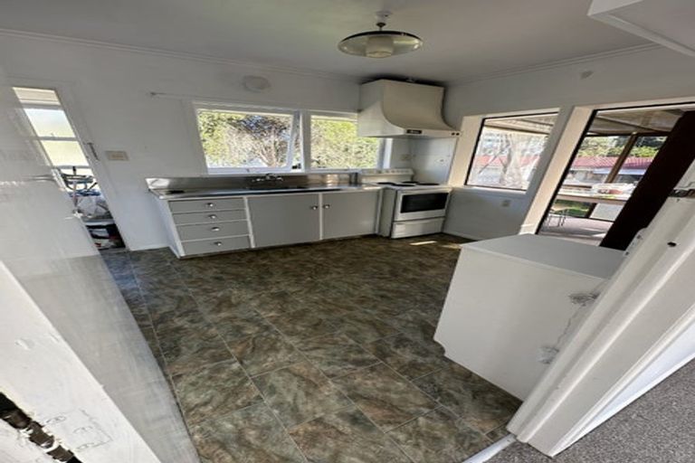 Photo of property in 2/31 Exmouth Road, Northcote, Auckland, 0627