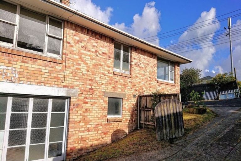 Photo of property in 133 Forrest Hill Road, Forrest Hill, Auckland, 0620