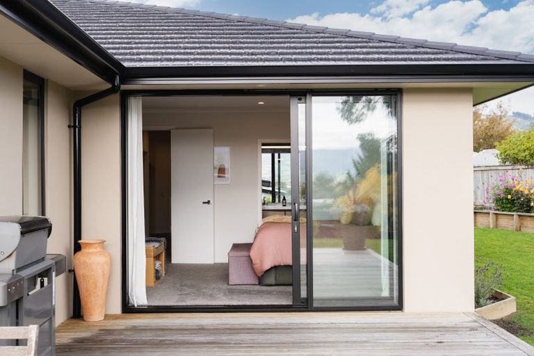 Photo of property in 42 Heathfield Drive, Mosgiel, 9024