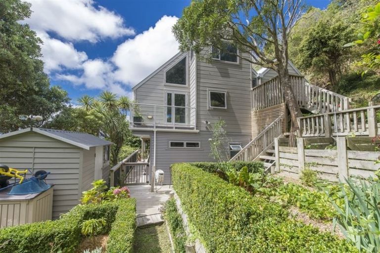 Photo of property in 45 Farnham Street, Mornington, Wellington, 6021
