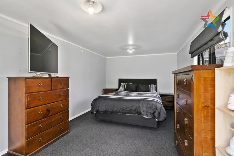 Photo of property in 1 Anson Grove, Naenae, Lower Hutt, 5011