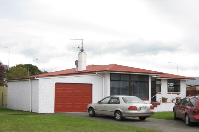 Photo of property in 16 Downing Avenue, Pirimai, Napier, 4112