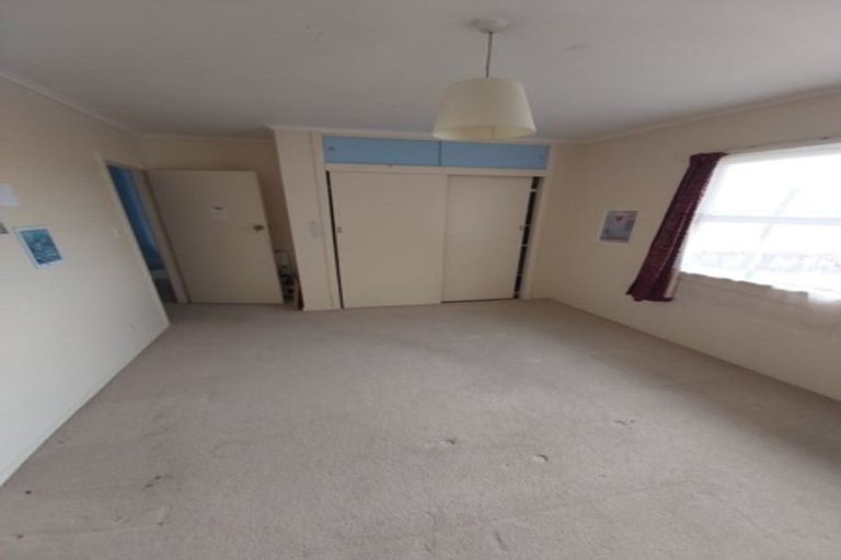 Photo of property in 85 Bruce Road, Glenfield, Auckland, 0629