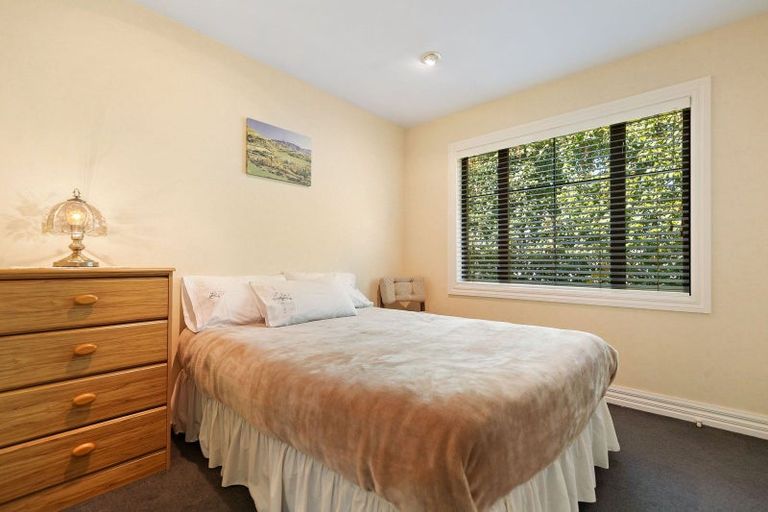 Photo of property in 101 Devon Street, Arrowtown, 9302