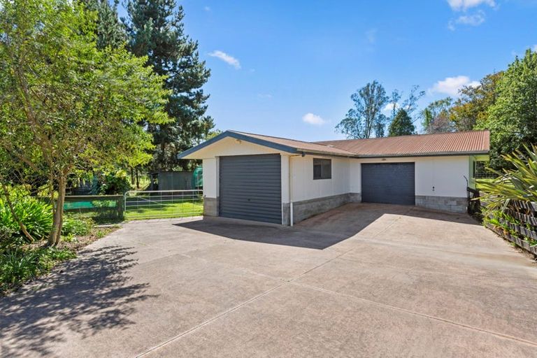 Photo of property in 243 Woodside Road, Matangi, Hamilton, 3284