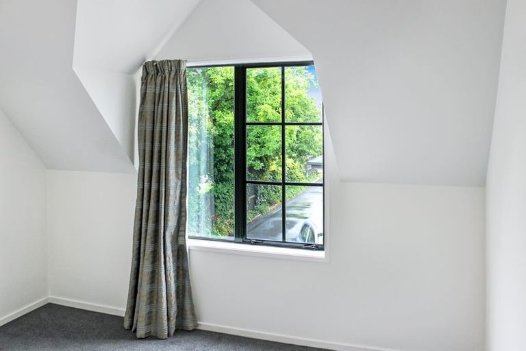 Photo of property in 46d Division Street, Riccarton, Christchurch, 8041