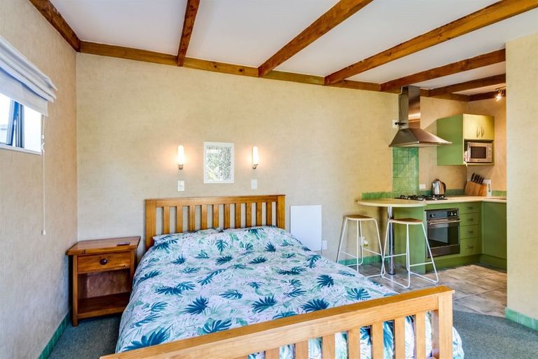 Photo of property in 120 Vigor Brown Street, Napier South, Napier, 4110