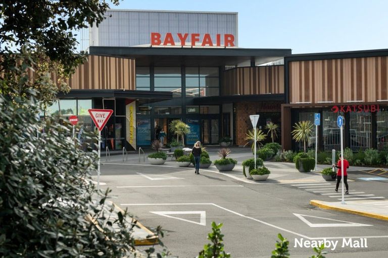 Photo of property in 6 Mardi Place, Mount Maunganui, 3116