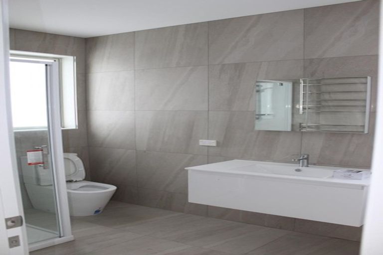 Photo of property in 38b Emerald Hill Drive, Birchville, Upper Hutt, 5018