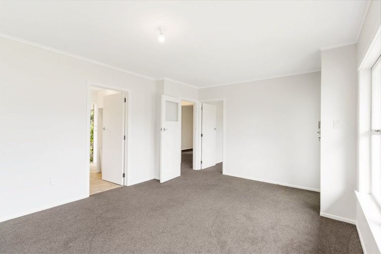 Photo of property in 3/28 Hemi Street, Narrow Neck, Auckland, 0622