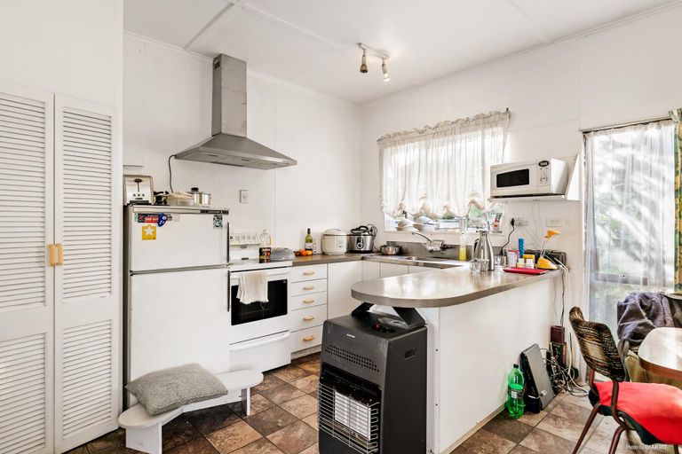 Photo of property in 3a Earlsworth Road, Mangere East, Auckland, 2024
