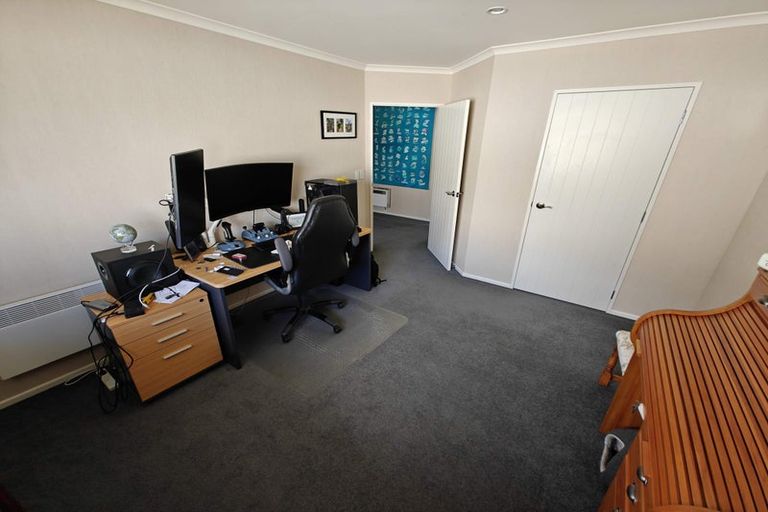 Photo of property in 167 Pacific Drive, Fitzherbert, Palmerston North, 4410