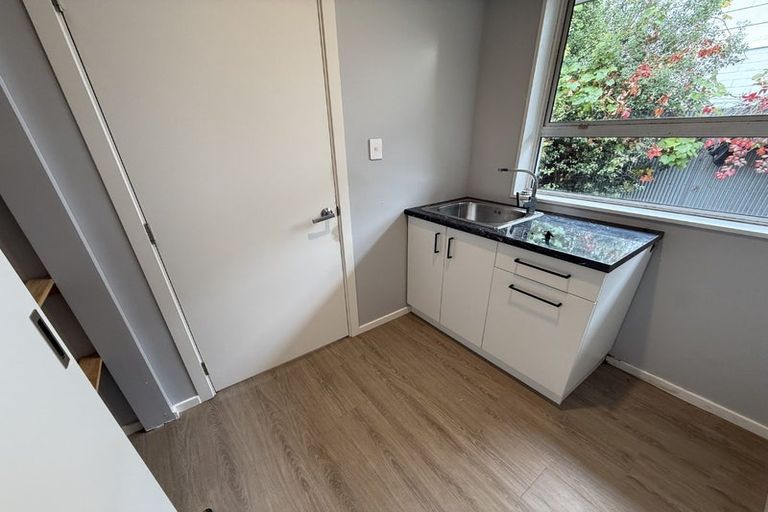 Photo of property in 4 Coates Place, Rangiora, 7400