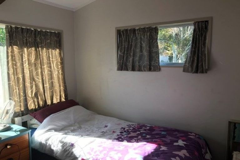 Photo of property in 143 Victory Street, Welcome Bay, Tauranga, 3112