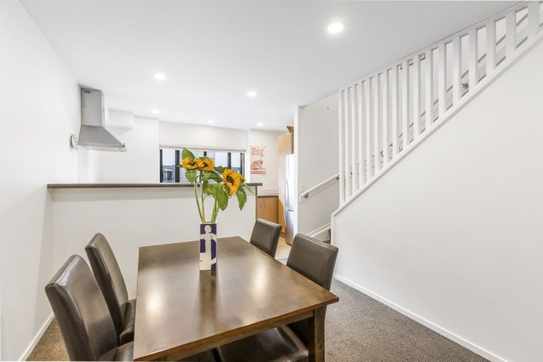 Photo of property in 8 Sudbury Terrace, Parnell, Auckland, 1010