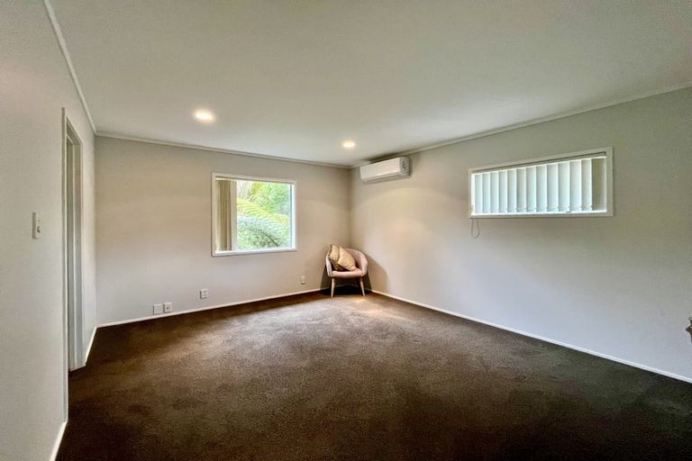 Photo of property in 32 Hythe Terrace, Mairangi Bay, Auckland, 0630