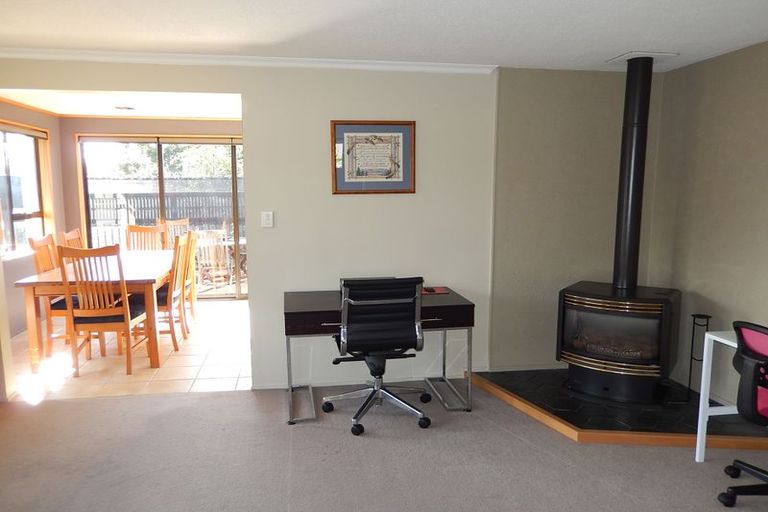 Photo of property in 11 Oban Street, Holmes Hill, Oamaru, 9401